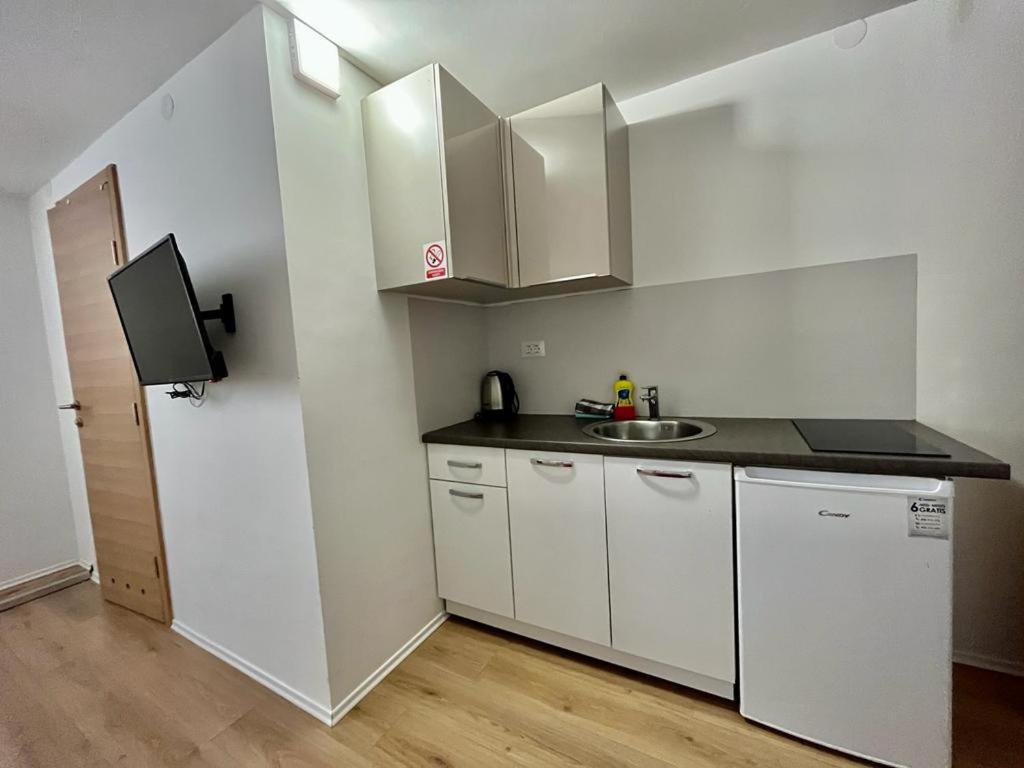 Apartmani Roza Пула Экстерьер фото